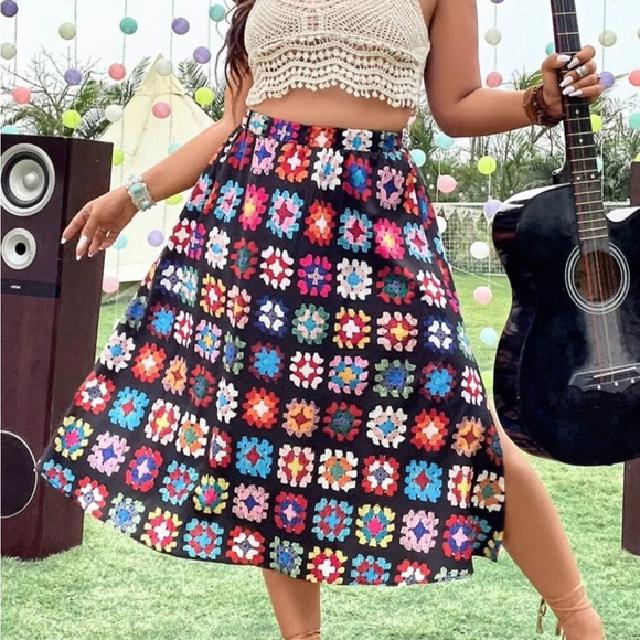 Quilt Pattern Multi Color Light Weight Midi Skirt - Picture 4 of 6